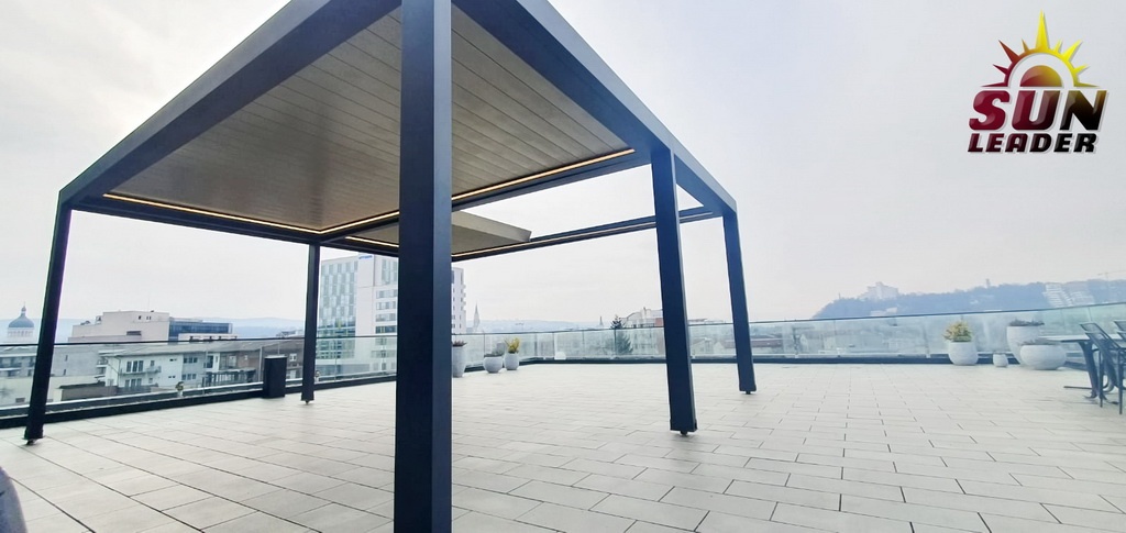 Pergole retractabile Bioclimatice Sun Leader pe terasa Centrului de Inginerie Bosch Cluj